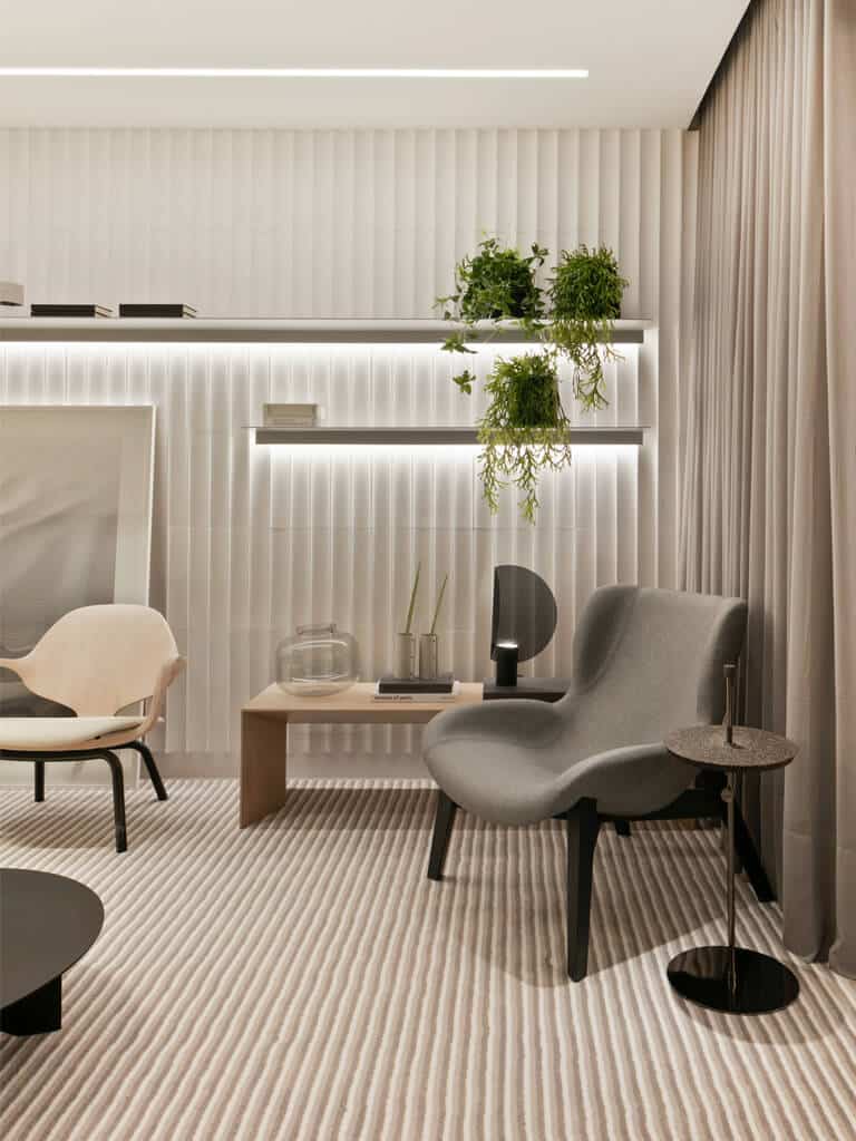 Apartamento decorado do Serenity inspira tranquilidade e bem-estar