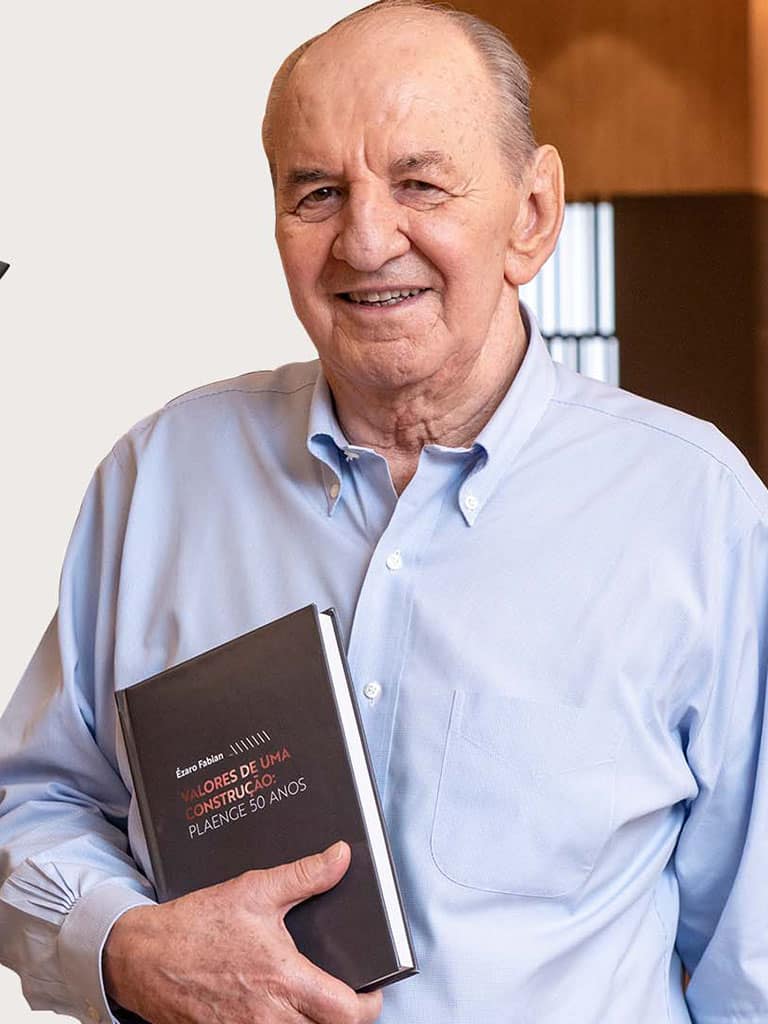 Livro “Valores de uma Construção: Plaenge 50 anos” é publicado no Chile
