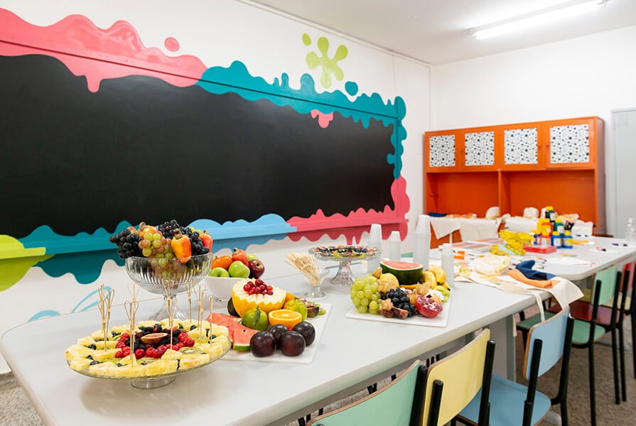 nova sala da escola onde acontecerá o   Arte por Toda parte