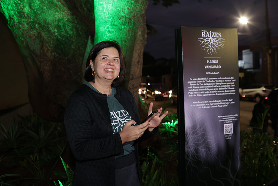 mulher no projeto raízes