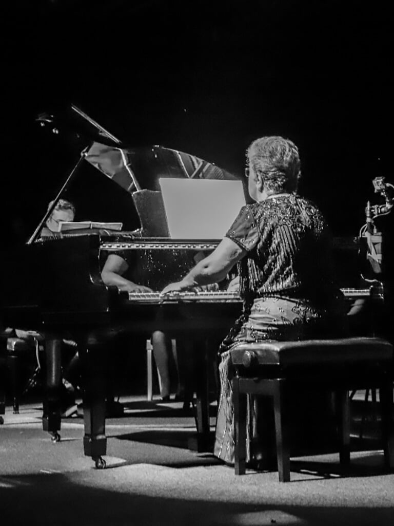 Plaenge e Sesc-MT realizam musical E assim se passaram trint’anos