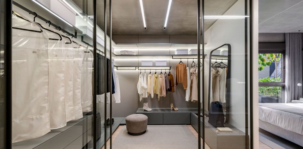 closet moderno com luzes de led