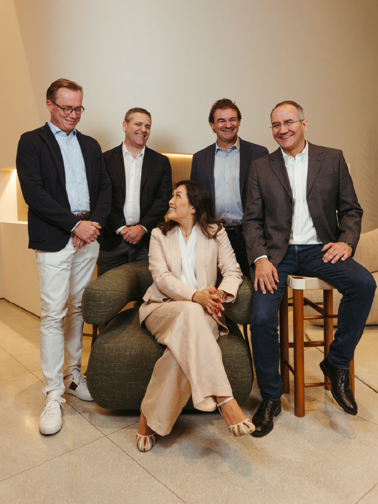 Arquitetura internacional traduzida em luxo marca parceria com LW Design Group