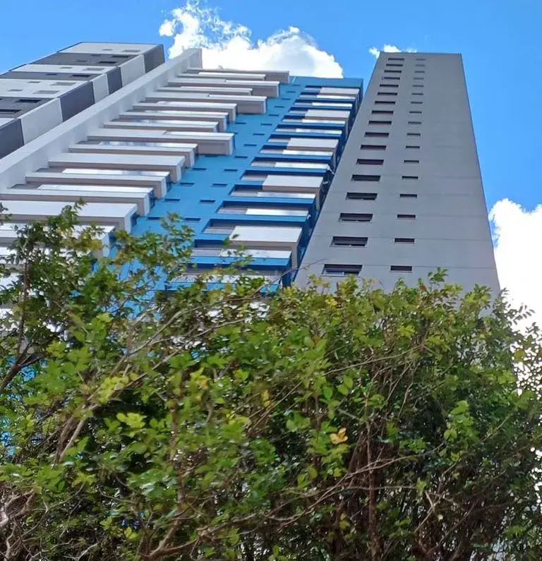 Jabuticabeira em terreno da Plaenge Campo Grande ganha novo lar no Muv.In