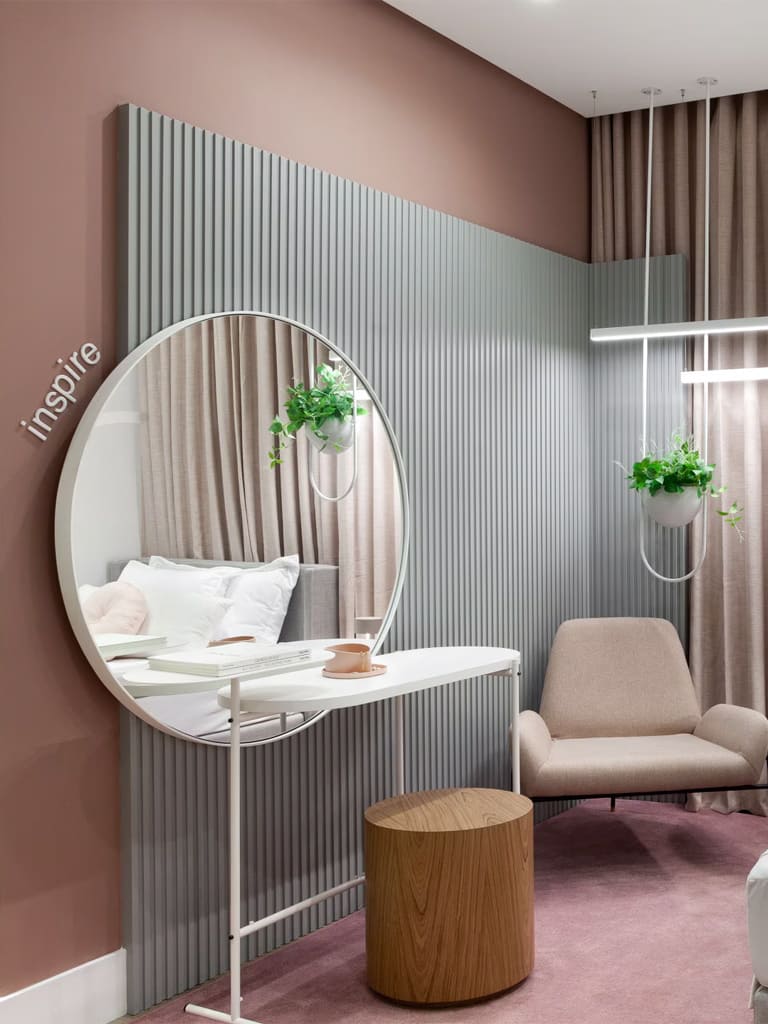 Reflexos de elegância: decoração com espelhos de maneira criativa