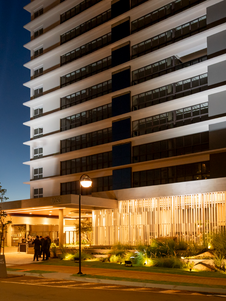 Entrega de Átrio em Londrina celebra a arquitetura contemporânea 