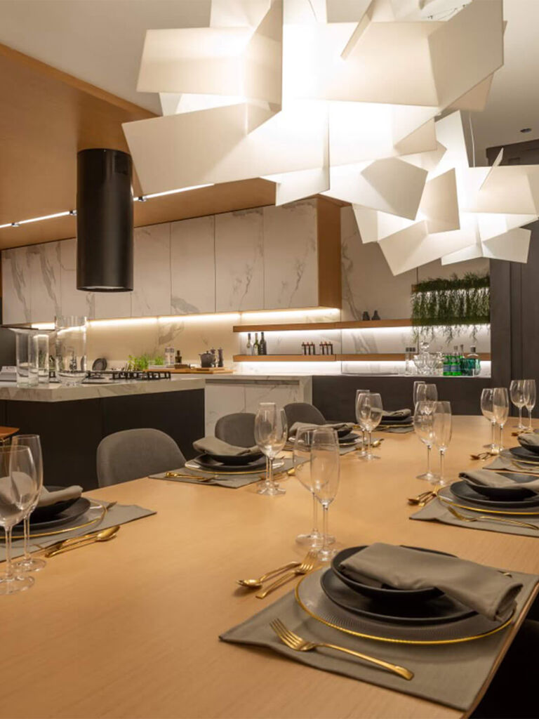 9 passos para receber amigos em casa com elegância