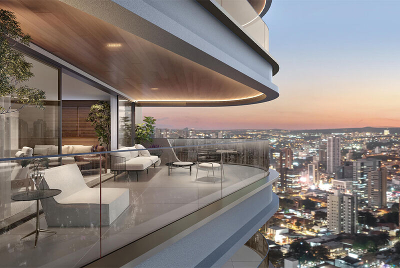 Varanda moderna com vista panorâmica da cidade à noite