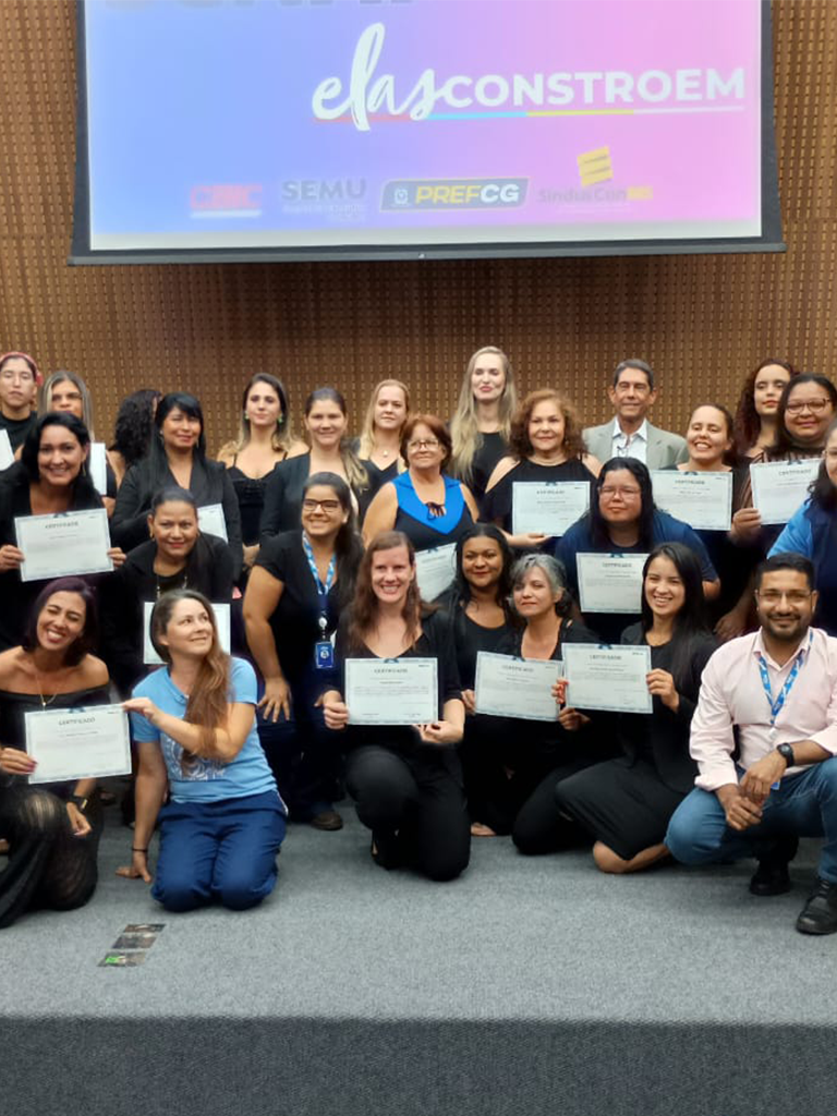 PROJETO “ELAS CONSTROEM” AMPLIA OPORTUNIDADES PARA MULHERES NA CONSTRUÇÃO CIVIL